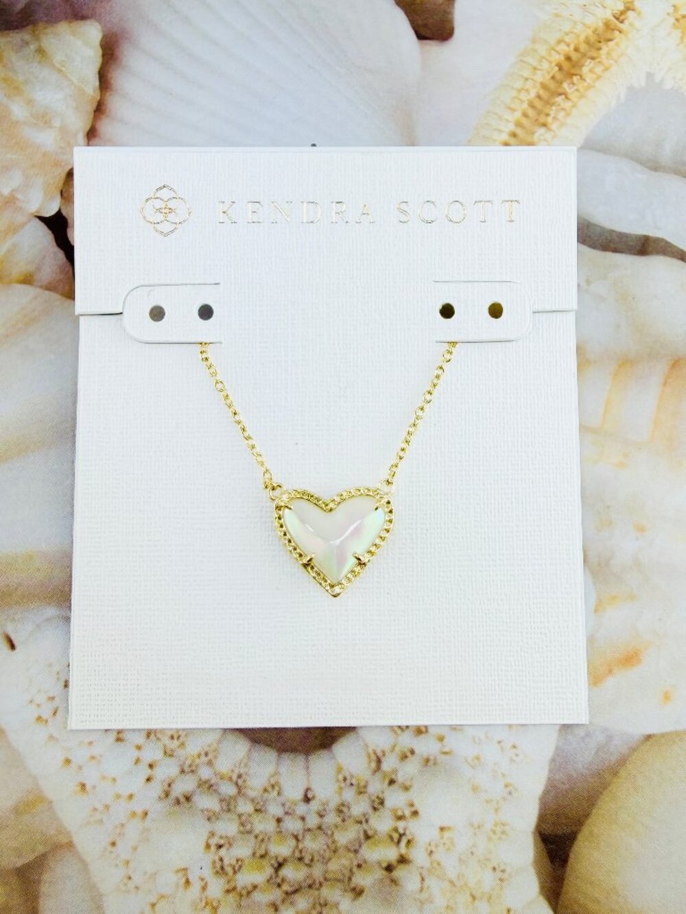 Kendra Scott Ari Heart Frosted Iridescent Glass gold necklace